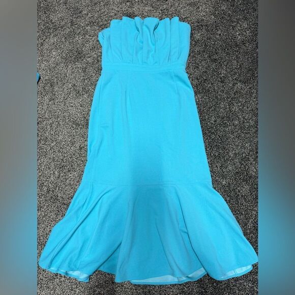 New women's dress - Picture 3 of 6